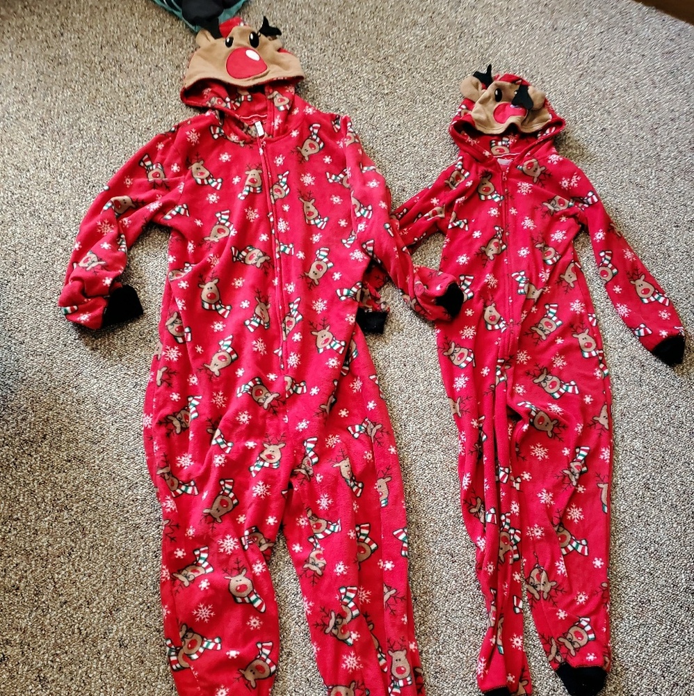 Mommy and me Reindeer hoodef sleepers